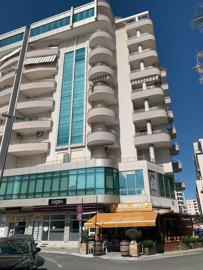 Pearl Seaview Apartment Влёра Экстерьер фото